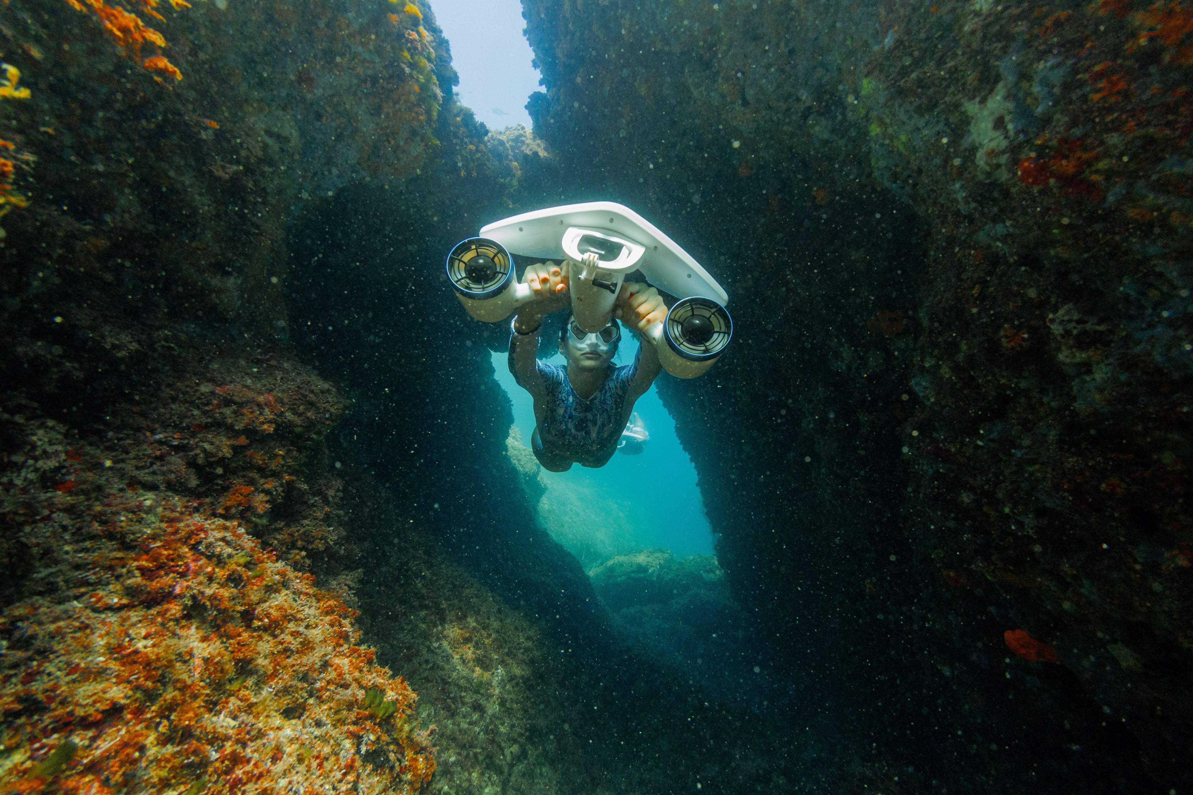 Mix Underwater Scooter 131 ft depth