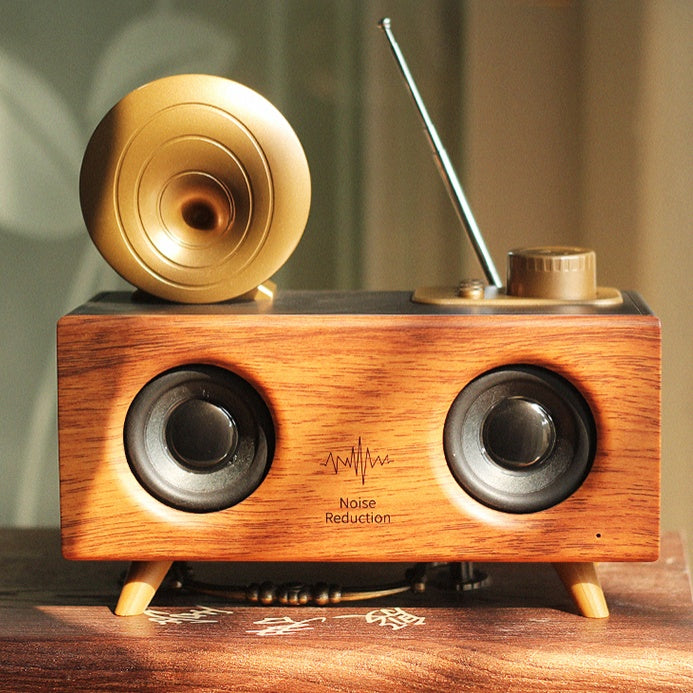 Retro wooden FM radio w/Bluetooth speaker & antenna