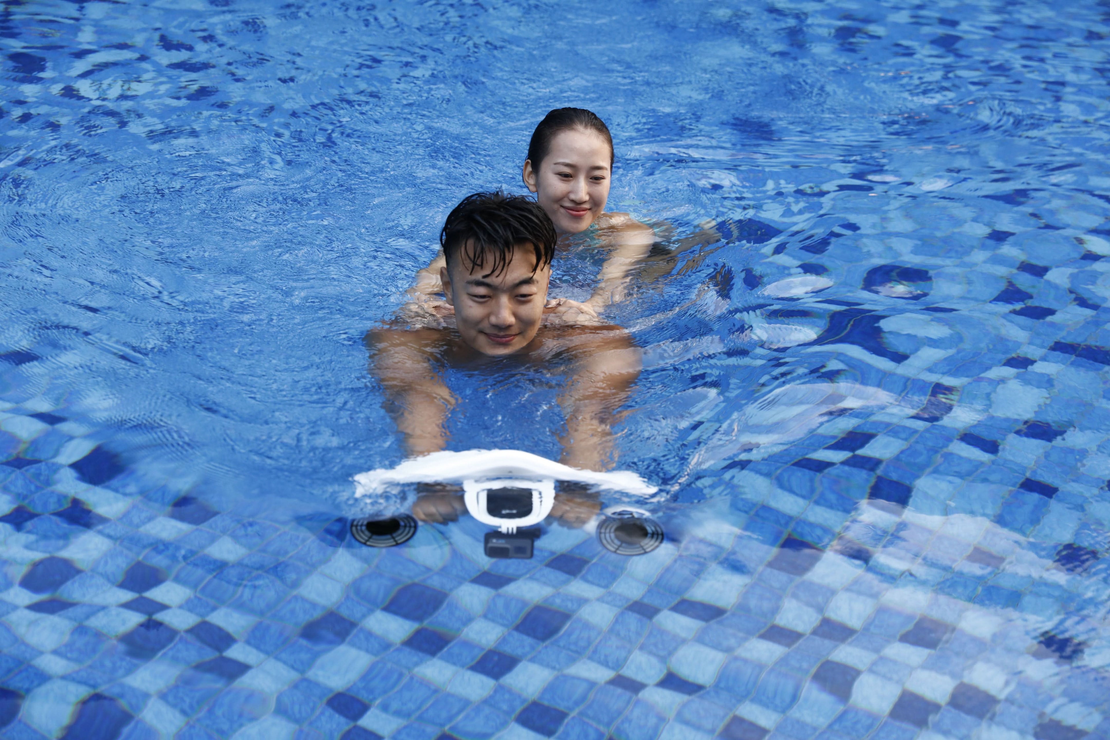 Mix Underwater Scooter 131 ft depth