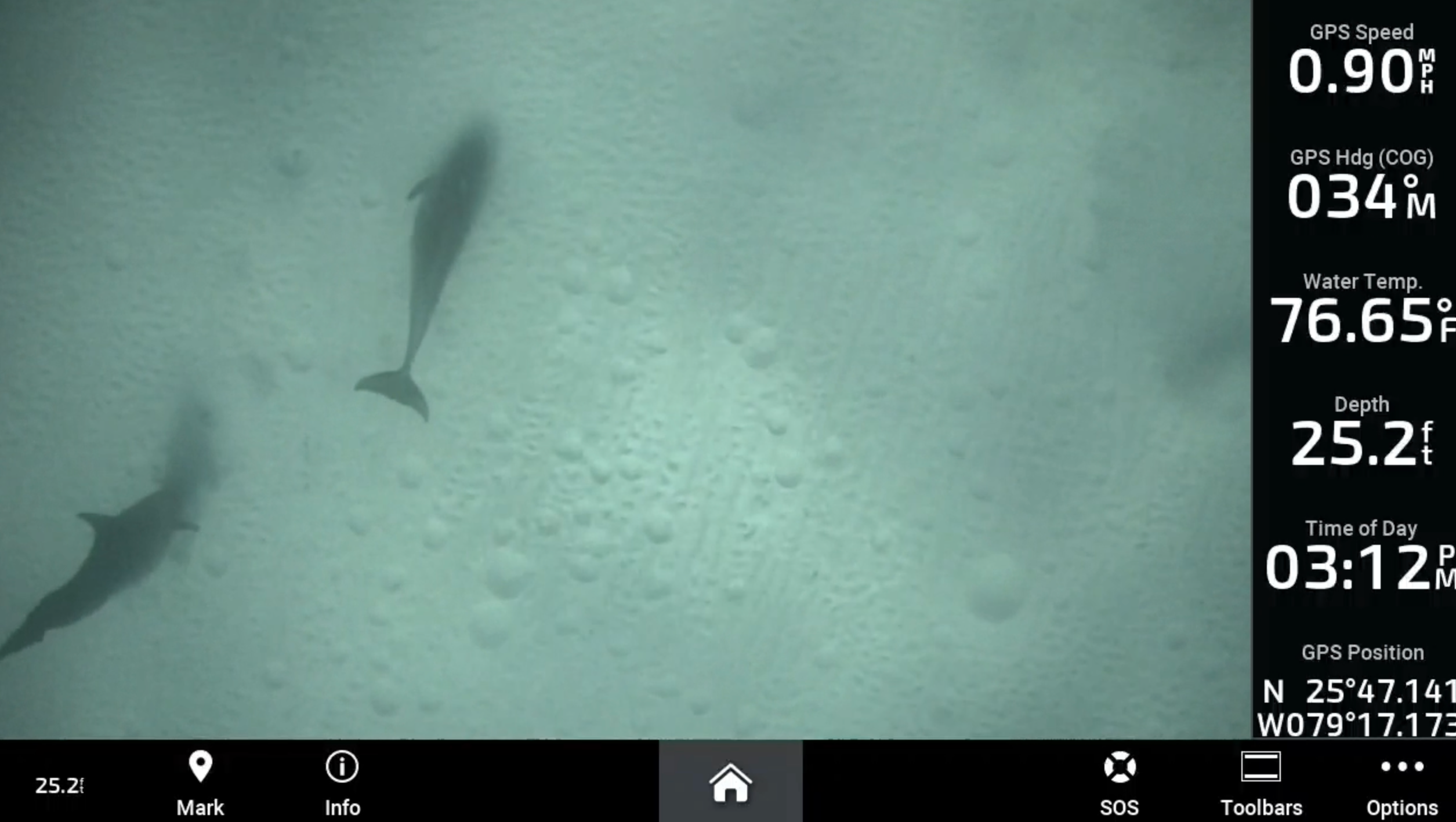 Transom-Mounted Underwater Camera up to 100 meters wide angle